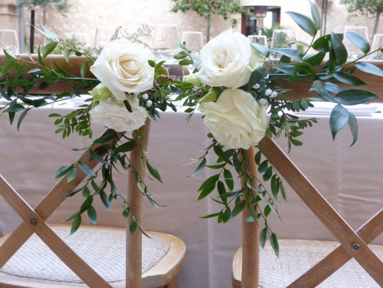 rusticstyle_weddingchairs-2000x1500