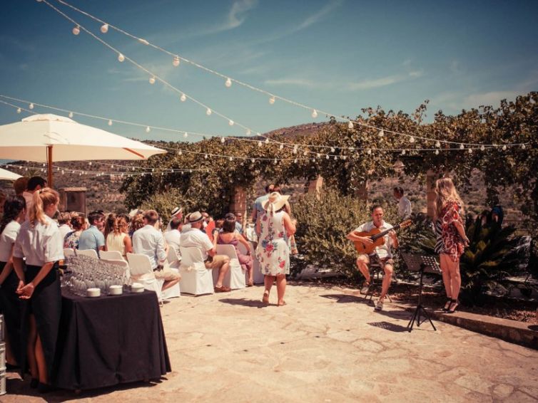 villa_courtneyamprichard-2000x1333